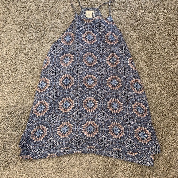 spring patterned tank - Picture 3 of 4